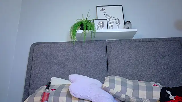 Dulcesexy__ - ONE FINGR IN PUSSY 🔥🔥🥵