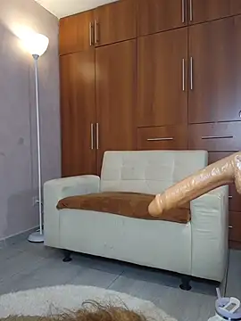 Mich_bittersweet - Pantyhose and ride torso on the floor