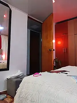 PaoL22 - oil in the pussy and massage on the clit