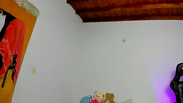 Susan_Foxx - Get my panty wet!
