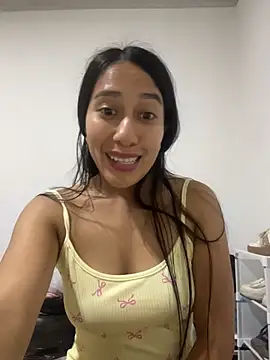 Amelia_Rivas - send photo 🤭