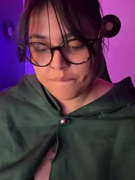 Miacanela_xo - warm me up💦