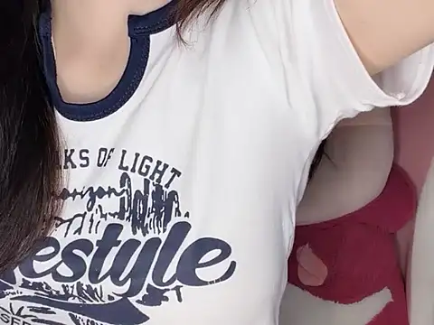 Uri_sexy - breast show