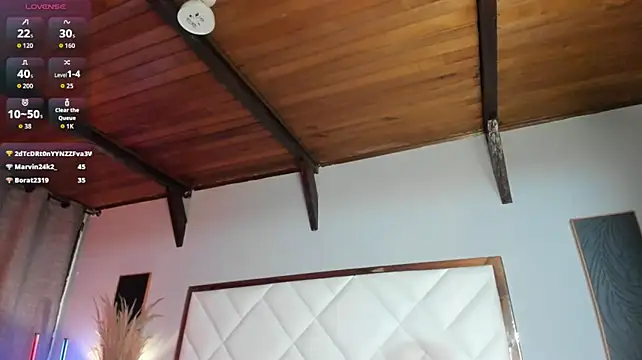 EmiliWilliams - tits jump