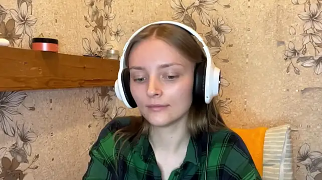 EmyMiu - if im cute