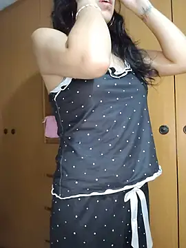Queen_Ashly - Undress me🥵