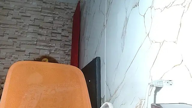 Mia_Sain - Oiled-up tits for you.