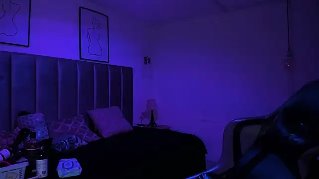 Kitty_Gang - Rub my pussy until it's very wet 🥵💦