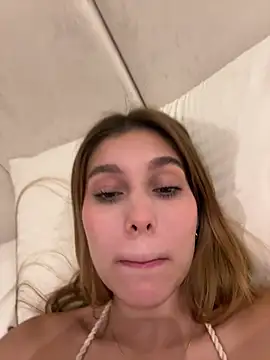 Nikii__ - Show titssss