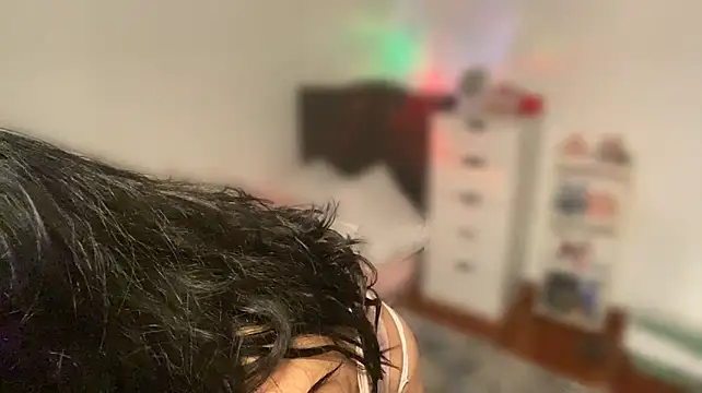 Juicyass- - twrking