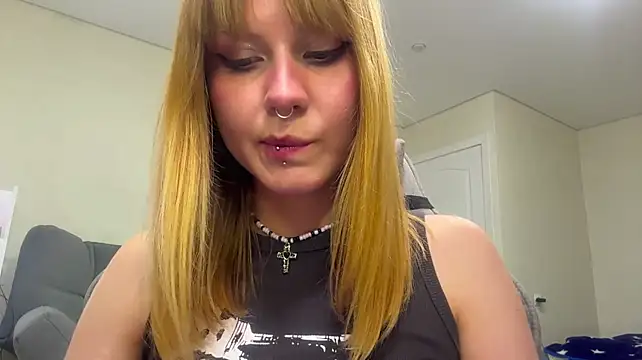 NelliGilbert - Unbutton my skirt