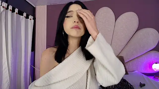MeganR_ - Sexy Tits and Moan for you 🔥
