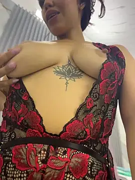Daniela-sexy - fingers in the pussy