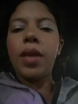 Broken_Latina_Whores_JE - Show tits 🔥