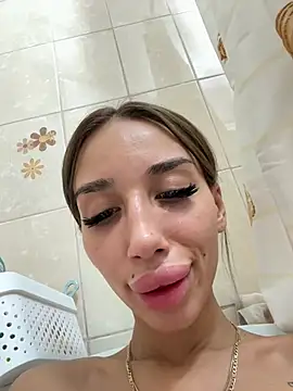 BlueEyes_BB - Keep my pussy on fire