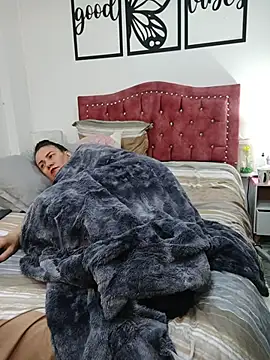 Marie_Mature - lick my clit