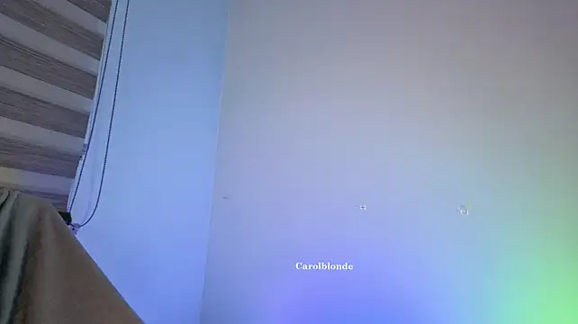 Carolblonde - Show flash tits