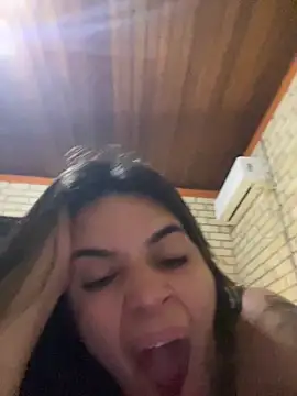 Nandahotcasada - GARGANTA PROFUNDA NO MARIDO