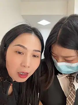 Su456711 - 看女儿bb特写