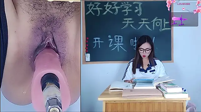 Juzi1213 - 学妹上课总是喷水