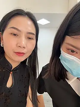 Su456711 - 看女儿bb特写