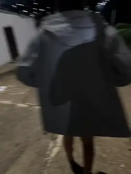 Broken_Latina_Whores_JE - Spit tits 😈