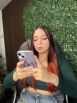 Karen18_boobs - show boobs with oil 🎀