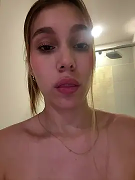 Nikii__ - Show pussy