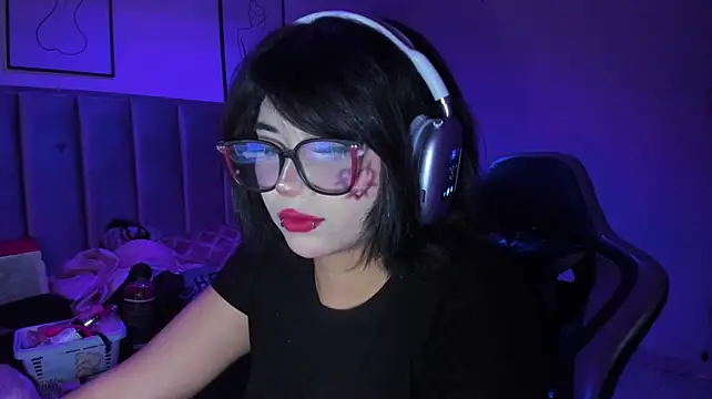 Kitty_Gang - Rub my pussy until it's very wet 🥵💦