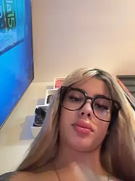 YouCandiSumisa - Nude in mi house