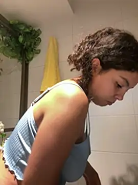 Nathcurly_ - Shhh, bouncing boobs at home parents