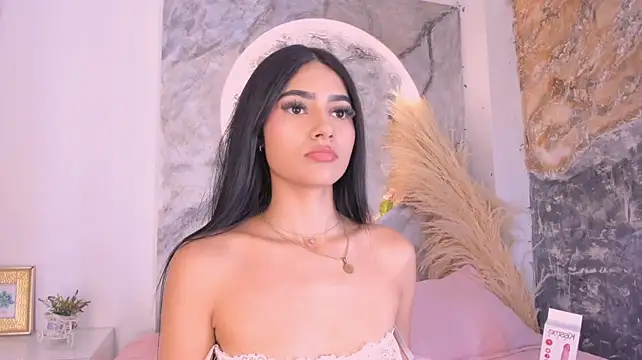 BellaaStorm - RUB MY TIGHT PUSSY IN DOGGY