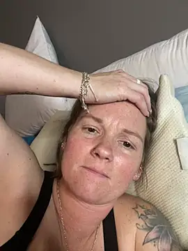 Kaylababyluv - Get naked🙈