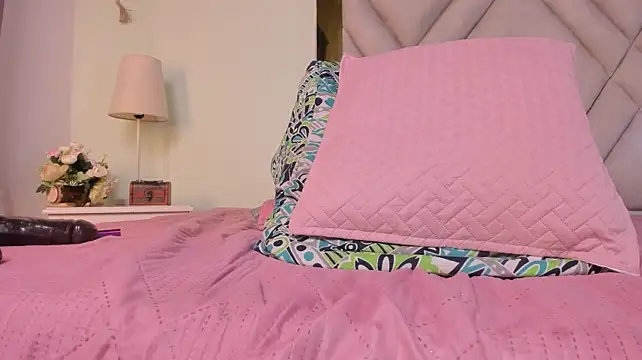 Monic_sanders - SHOW ANAL