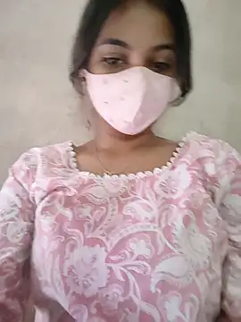 Divya_140 - want to buy lush