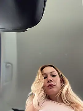 LavenderHot - Squirt