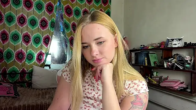 Emma_Ante - 🍒MAKE MY ASS REDDER WITH SLAPES🍒