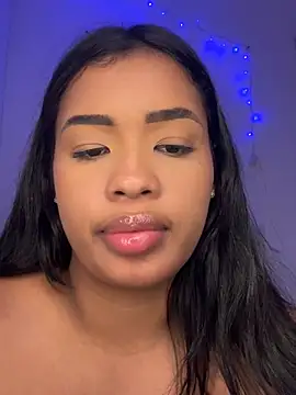 EbonyStars - Shall I show you how my pussy is?