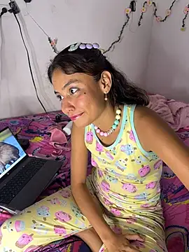 TamaraMera - chupar dildo