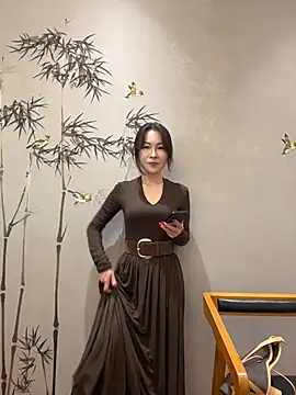 Eva10069 - 闹市茶馆亲异性奶头🫦
