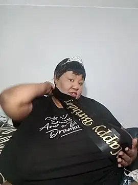 Nancy111 - Make Me cum and squit in my toy