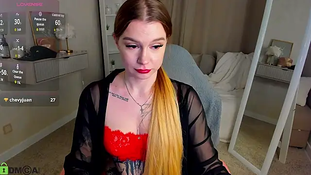 Amy_Davesss - shake tits