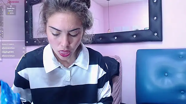 Danna7cute - Open legs and rub clit 🥵 😍🥵