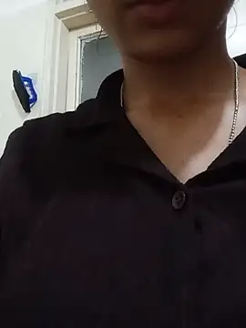 HOT_VASHU