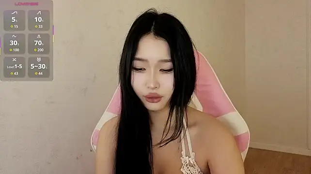 Yeniimai - Suck finger