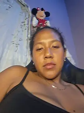 Emily_fox01 - Leche tetas