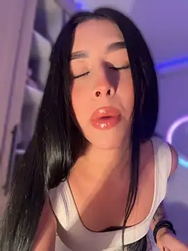 Kymberly_18 - your are very beautiful