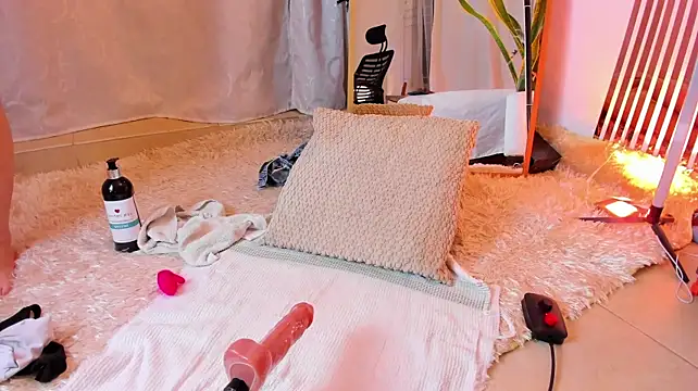 MiaWhiteBunny - PLAY BOOBS +