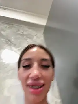 BlueEyes_BB - Keep my pussy on fire