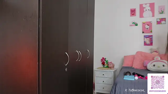 Sophi_lii - Open pussy